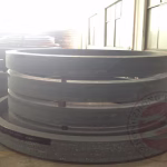 Alloy Steel 42CrMo4 Ring Flange Open Die Forging For Gas Pipe Industry , EF + LF + VD