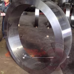 Alloy Steel 42CrMo4 Ring Flange Open Die Forging For Gas Pipe Industry , EF + LF + VD